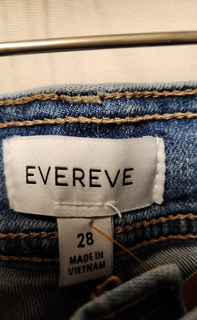 Evereve Women's Size 28 (5-6) Blue Jeans