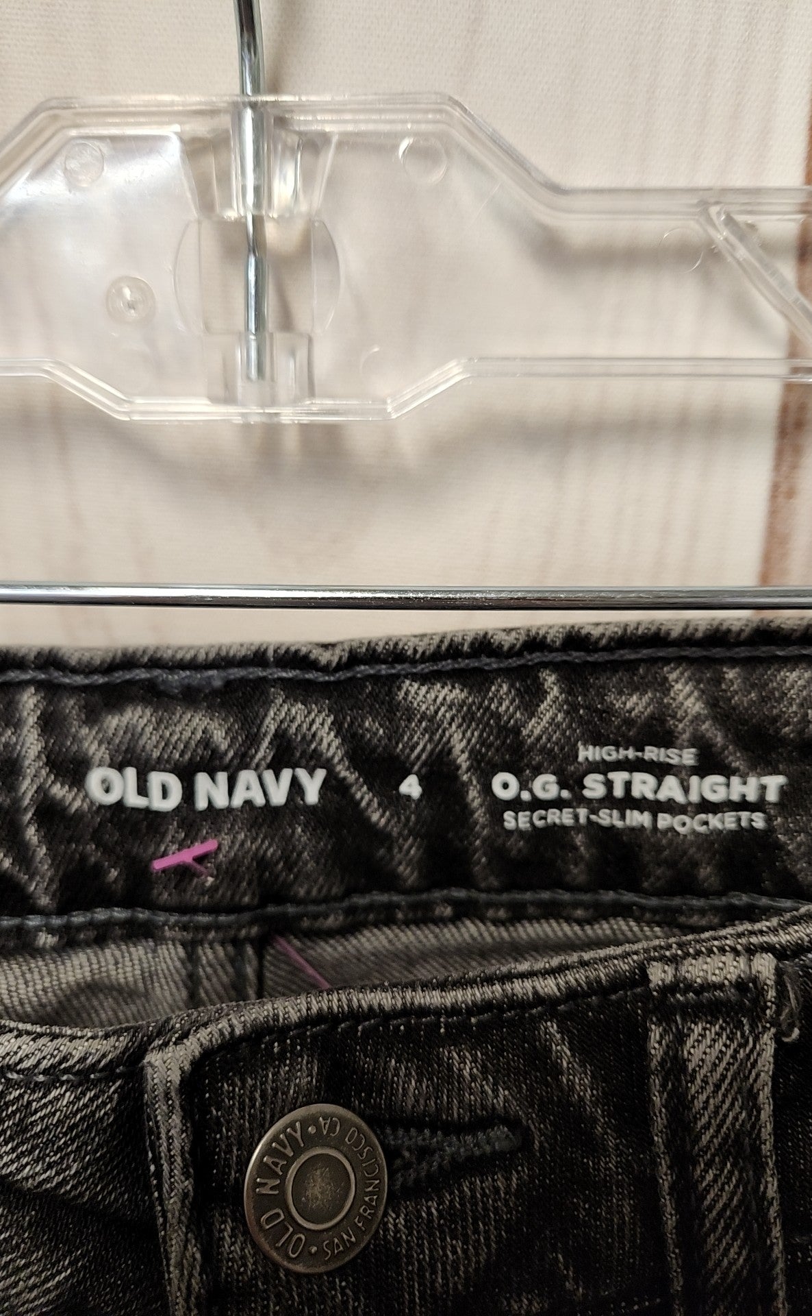 Old Navy Women's Size 27 (3-4) Black Jeans High Rise O.G. Straight