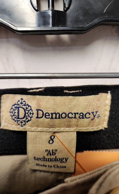 Democracy Women's Size 8 Tan Pants