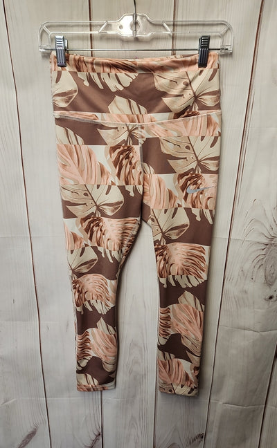 Nike Women's Size S Beige Active Capris