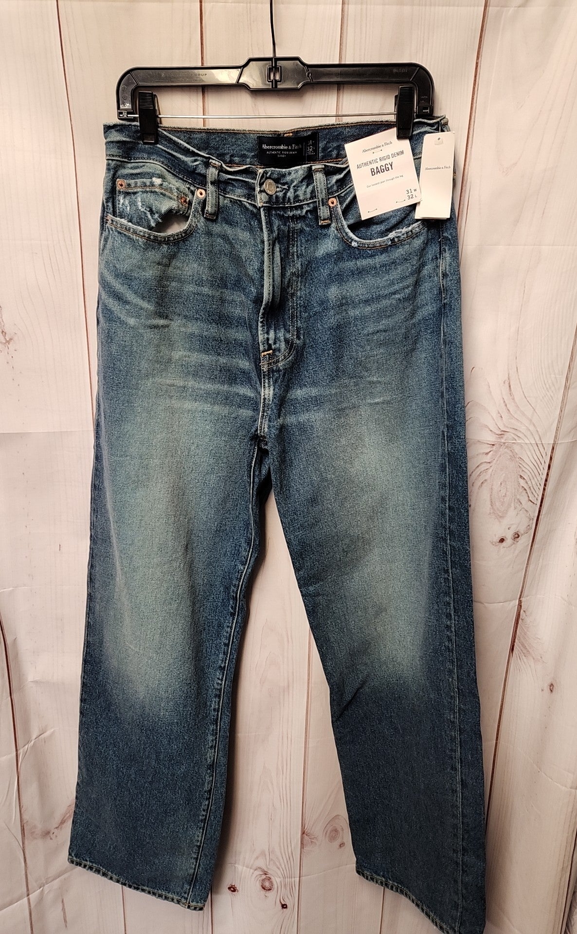 NWT Abercrombie & Fitch Men's Size 31x32 Blue Jeans Baggy