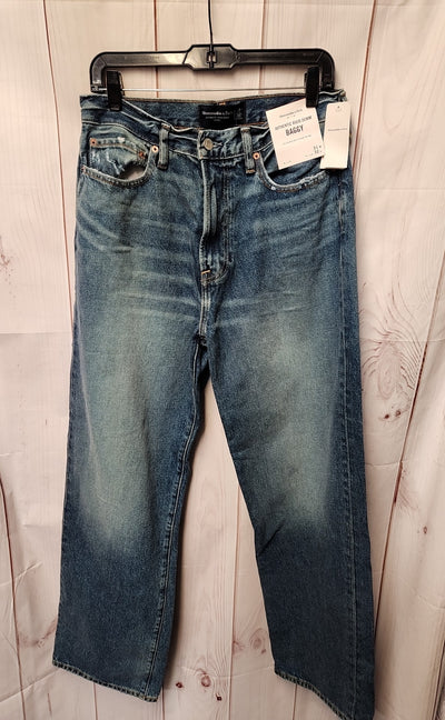 NWT Abercrombie & Fitch Men's Size 31x32 Blue Jeans Baggy