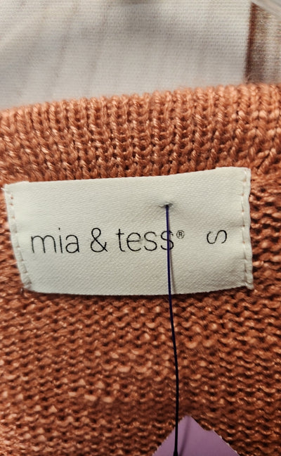 Mia & Tess Women's Size S Orange Sweater