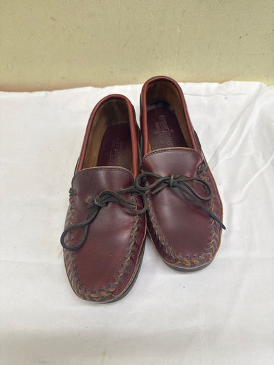 Minnetonka Men's Size 9 Brown Shoes