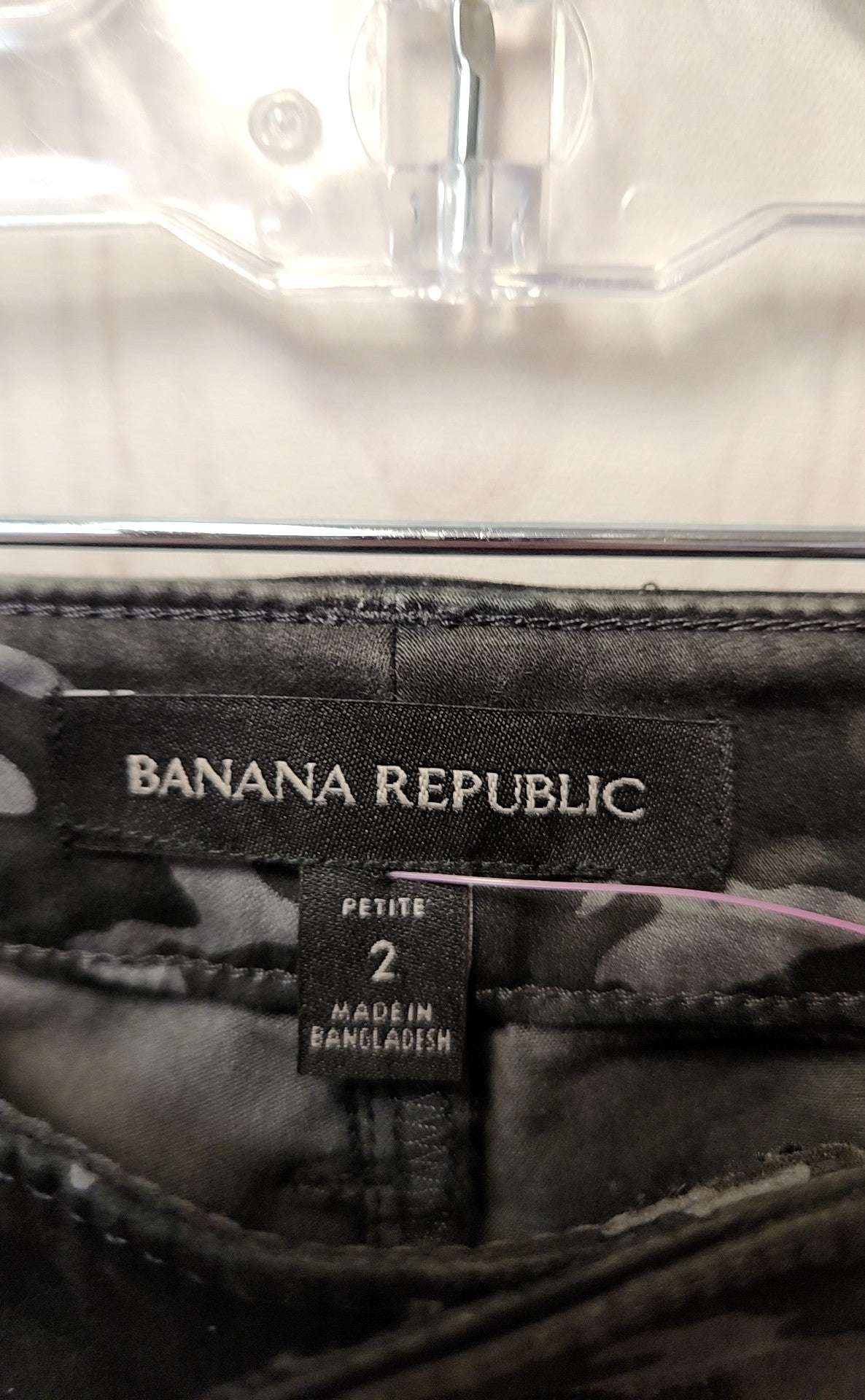 Banana Republic Women's Size 2 Petite Gray Camo Pants