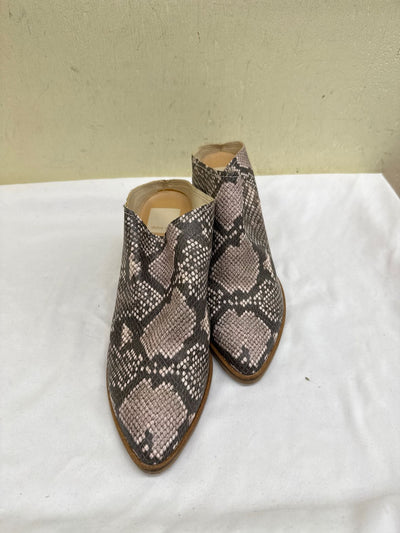 Dolce Vita Women's Size 8 Snakeskin Boots Shoes