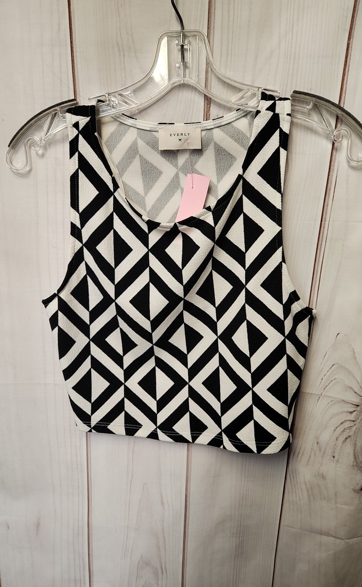 Everly Women's Size S White & Black Sleeveless Top