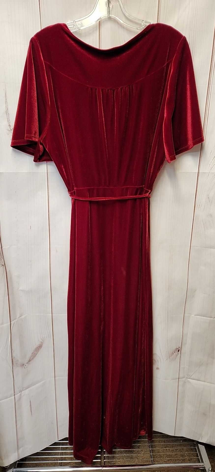Chelsea 28 Women's Size XL Red Velour Dress