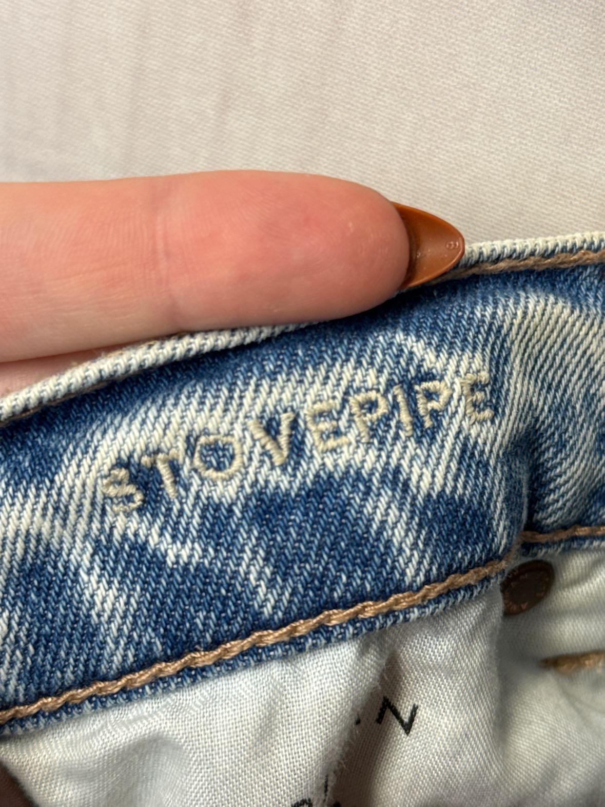 American Eagle Women's Size 26 (1-2) Blue Jeans Stovepipe