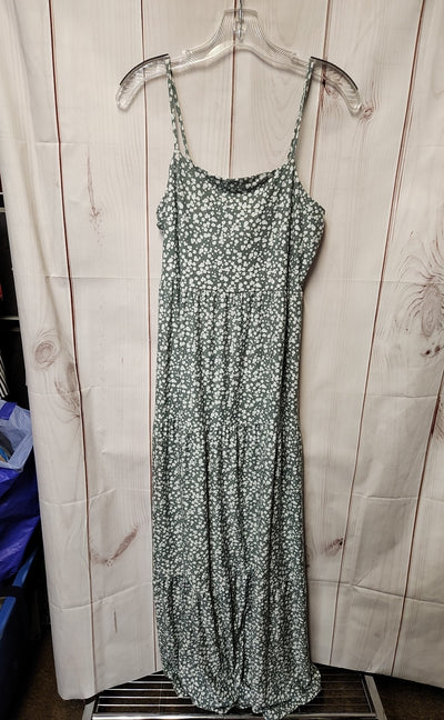 So Women's Size L Green Floral Dress