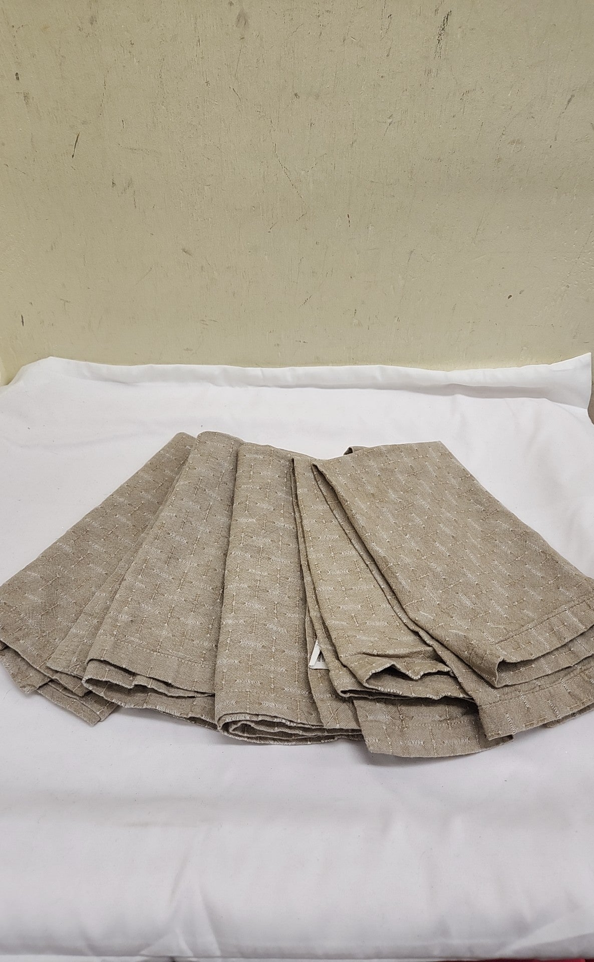 5PCS Crate & Barrel Tan Napkins