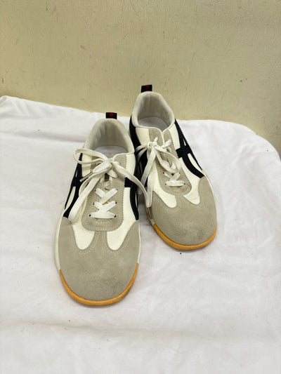 De Florance Women's Size 8-1/2 White Sneakers Shoes