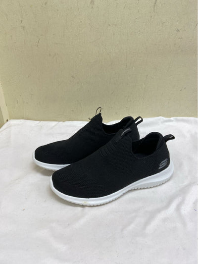 Skechers Women's Size 6 Black Sneakers Shoes