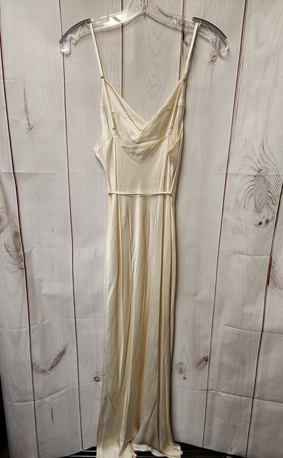 Shona Joy Women's Size 6 Beige Dress