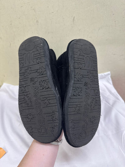Bearpaw Women's Size 6 Black Boots Shoes