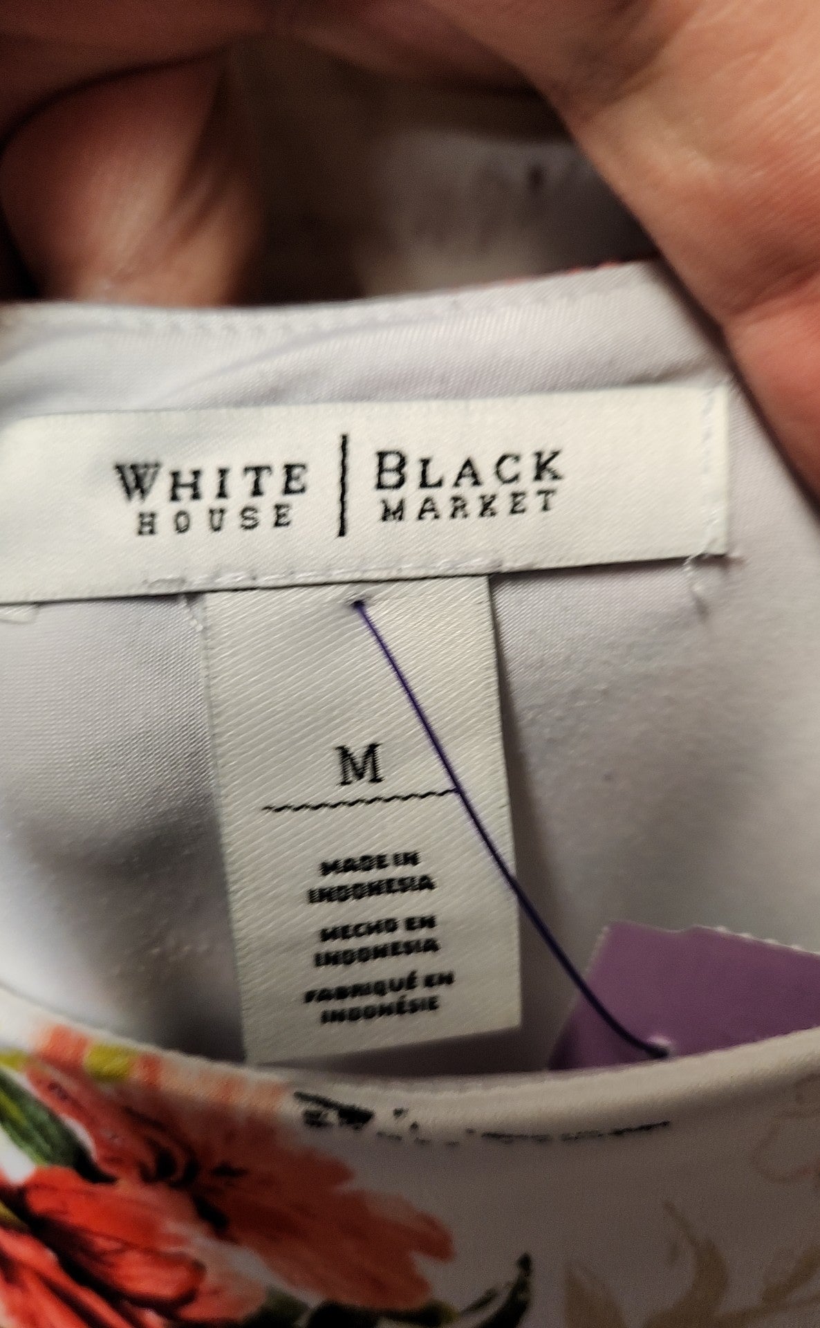 White House Black Market Women's Size M White Floral Sleeveless Top
