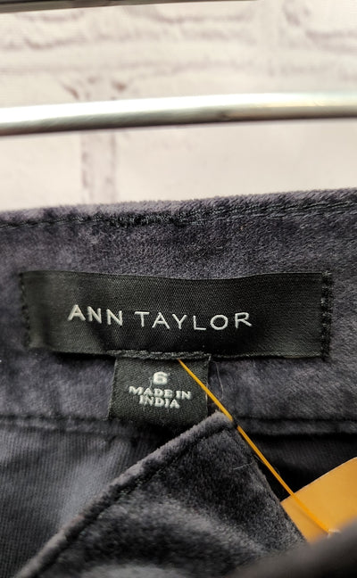 Ann Taylor Women's Size 6 Black Pants