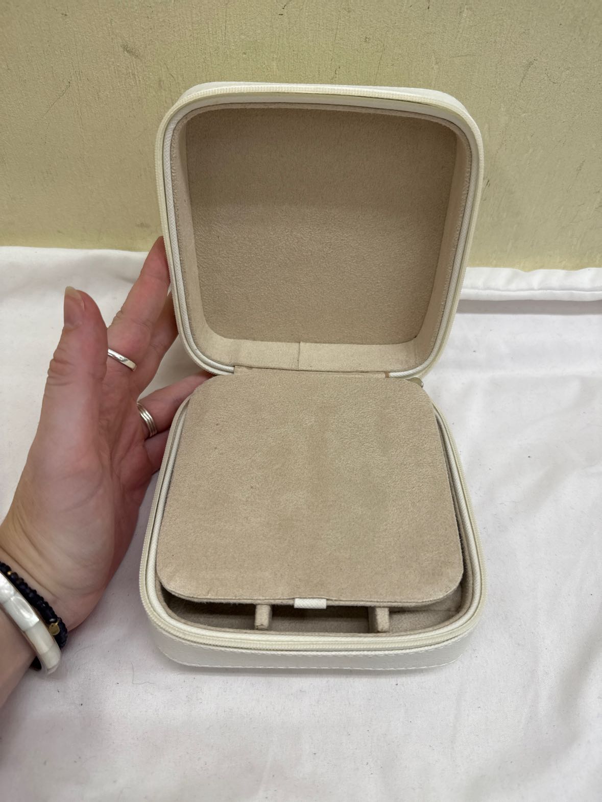 White Travel Jewelry Box