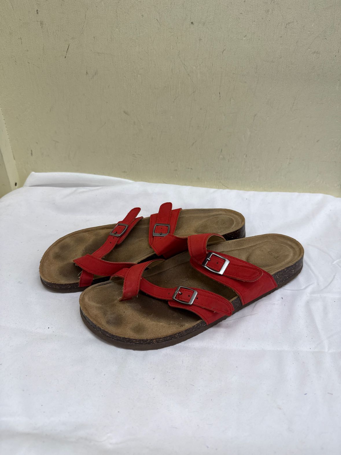 Time and Tru Women's Size 11 Red Sandals