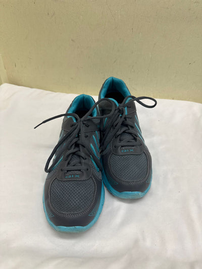 Qixing Women's Size 8-1/2 Gray Sneakers Shoes