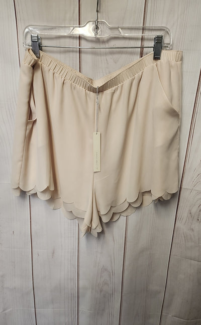 NWT Lauren Conrad Women's Size XL Beige Shorts