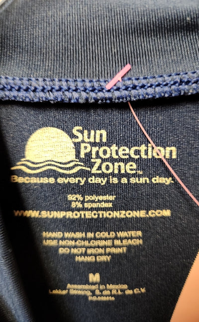 Sun Protecttion Zone Women's Size M Navy Short Sleeve Top