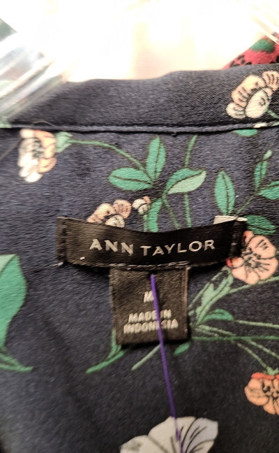 Ann Taylor Women's Size M Navy Floral Long Sleeve Top