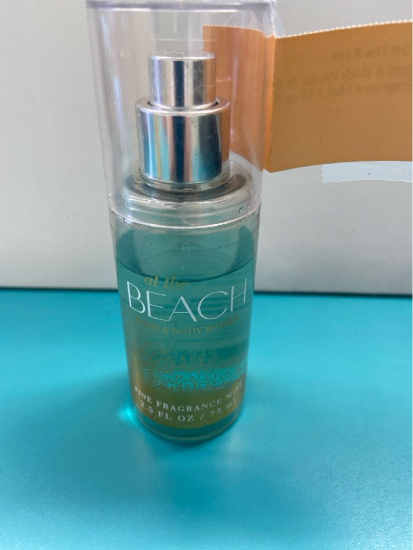 Bath & Body Works At the Beach Fine Fragrance Mist 2.5fl oz 8/10full Perfume
