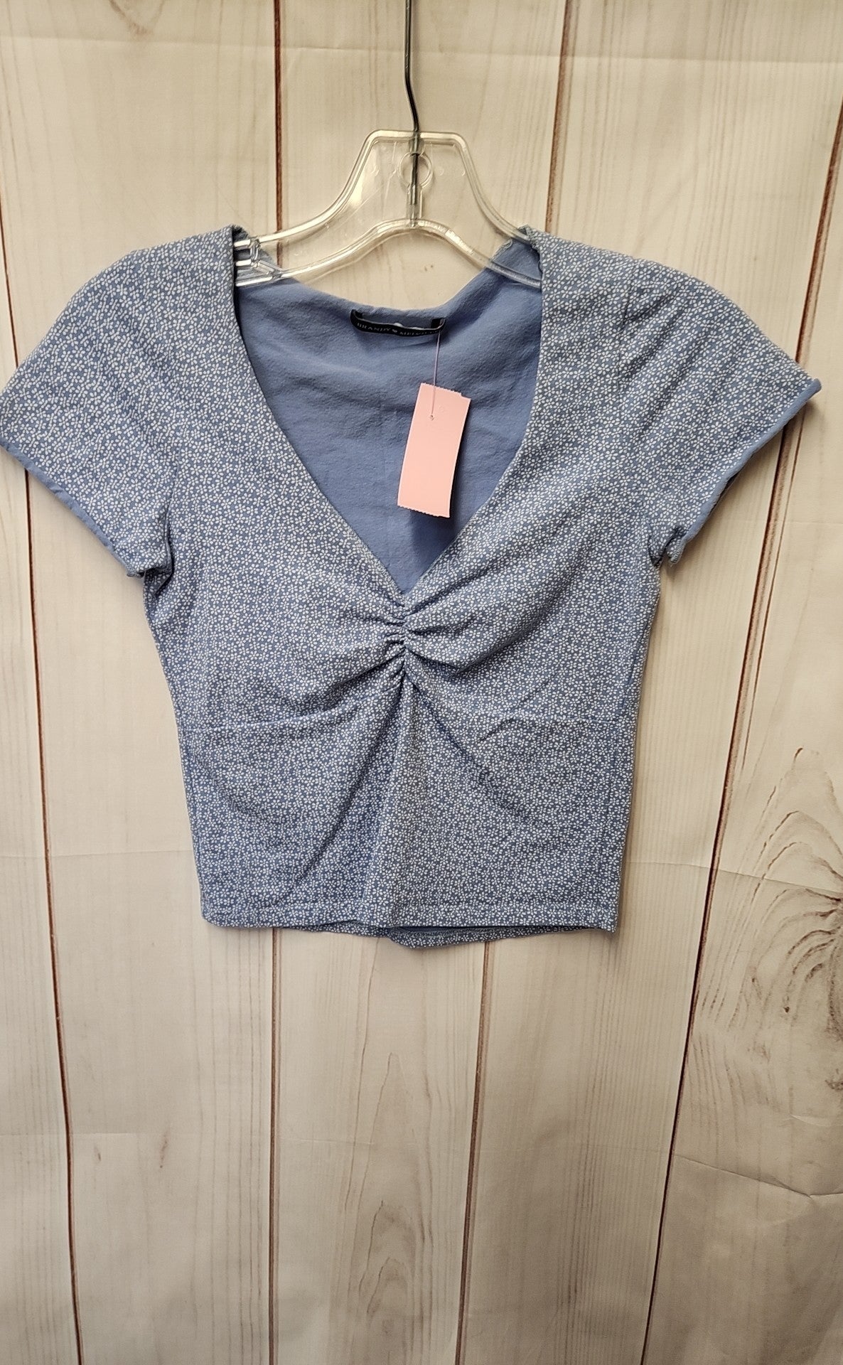 Brandy Melville Women's Size One Size Blue Floral Short Sleeve Top