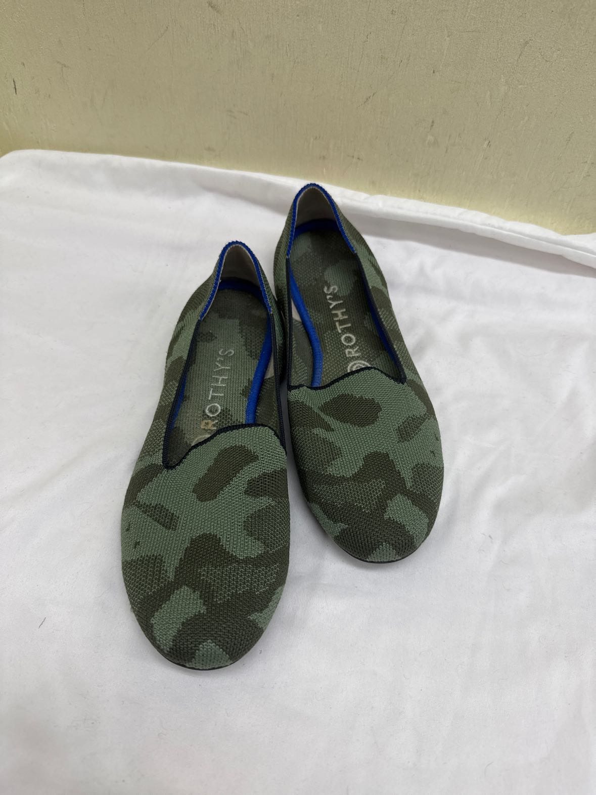Rothy's Women's Size 7-1/2 Green Flats Shoes