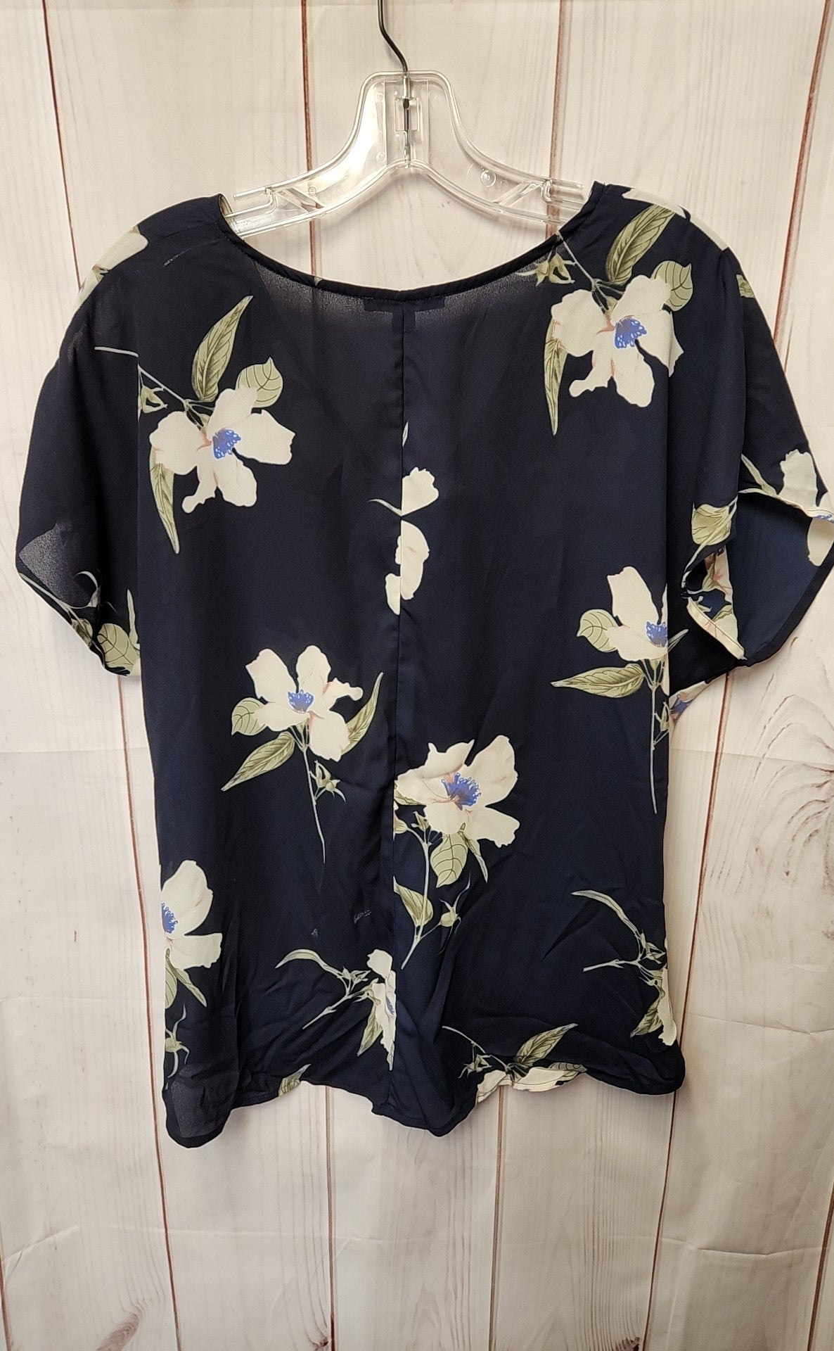 West Kei Women's Size M Navy Floral Short Sleeve Top