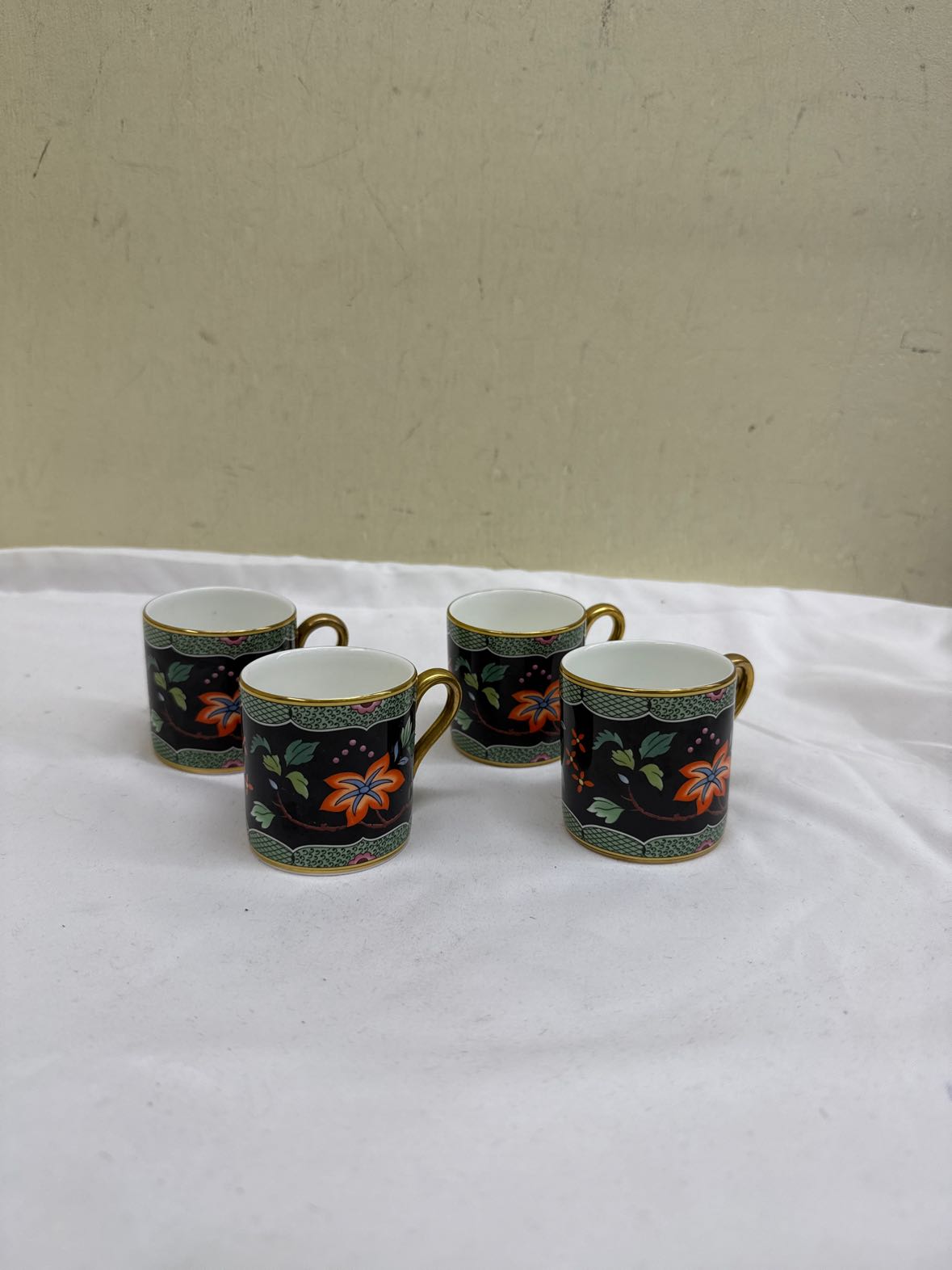 4PCS Wedgewood Bone China Sandridge Black Floral Espresso Cups