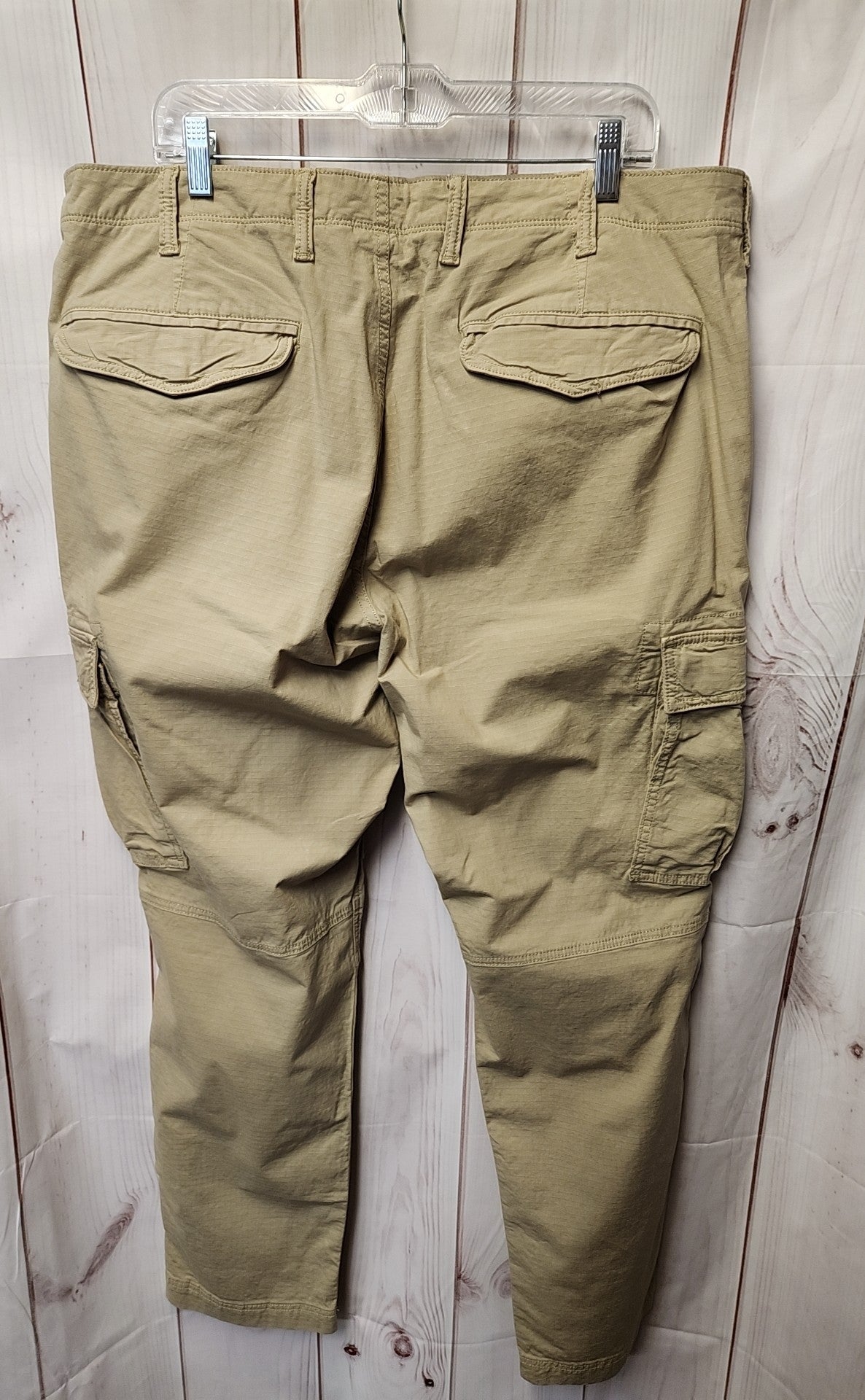 NWT Gap Men's Size 40x32 Tan Pants