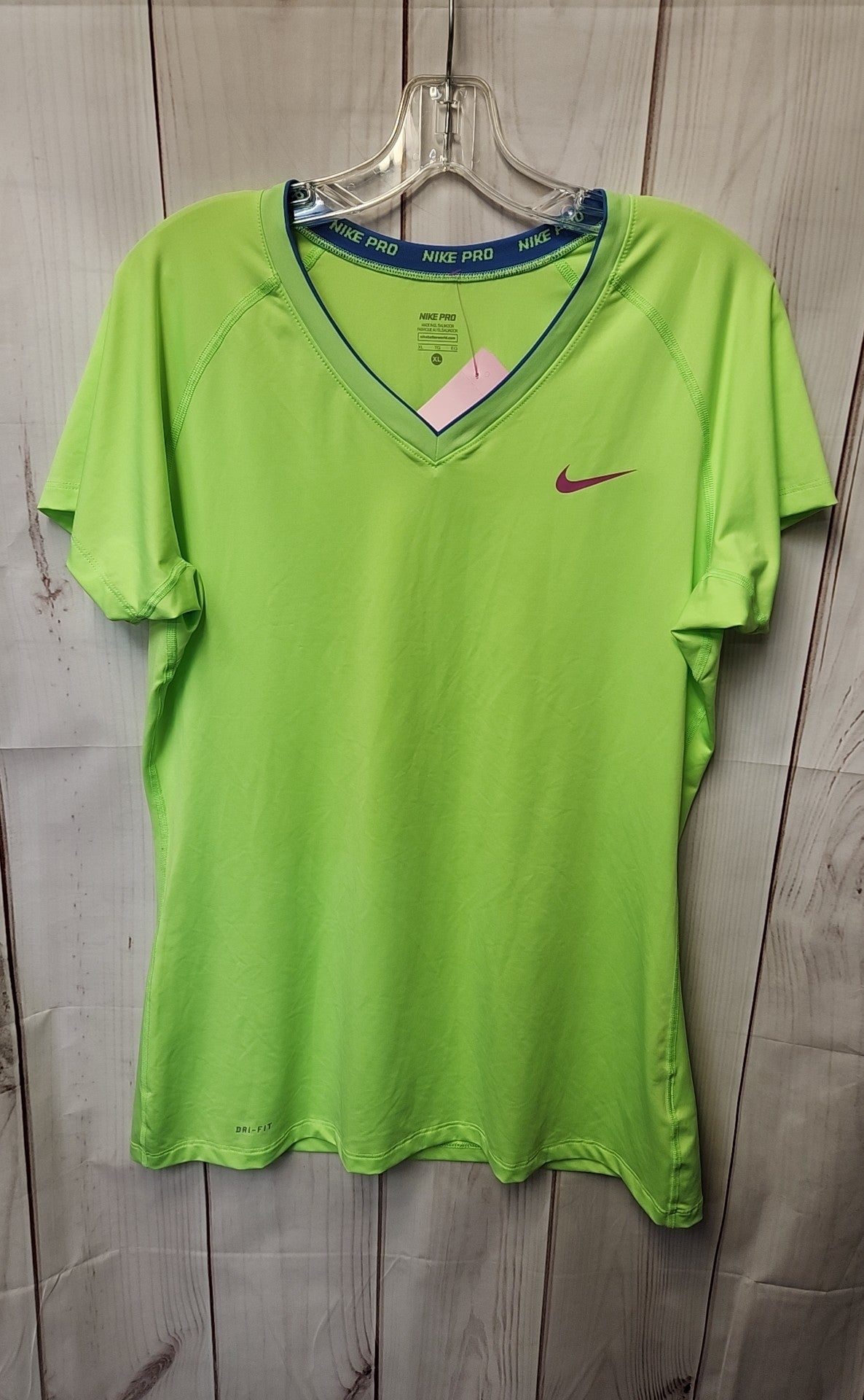 Nike Women's Size XL Green Short Sleeve Top