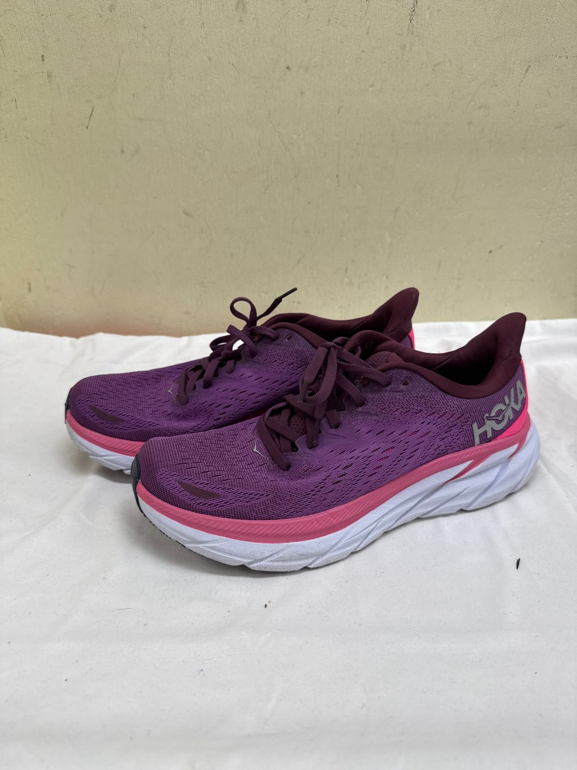 Hoka Women's Size 8 Purple Sneakers