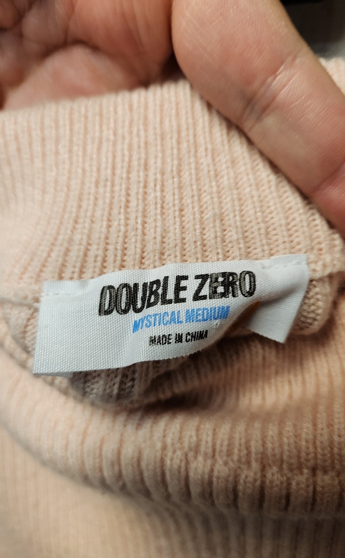 Double Zero Women's Size M Peach Knit Skirt