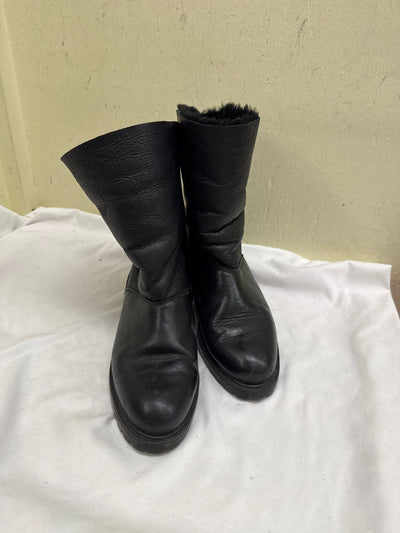 Canada Women's Size 9 Black Boots Shoes