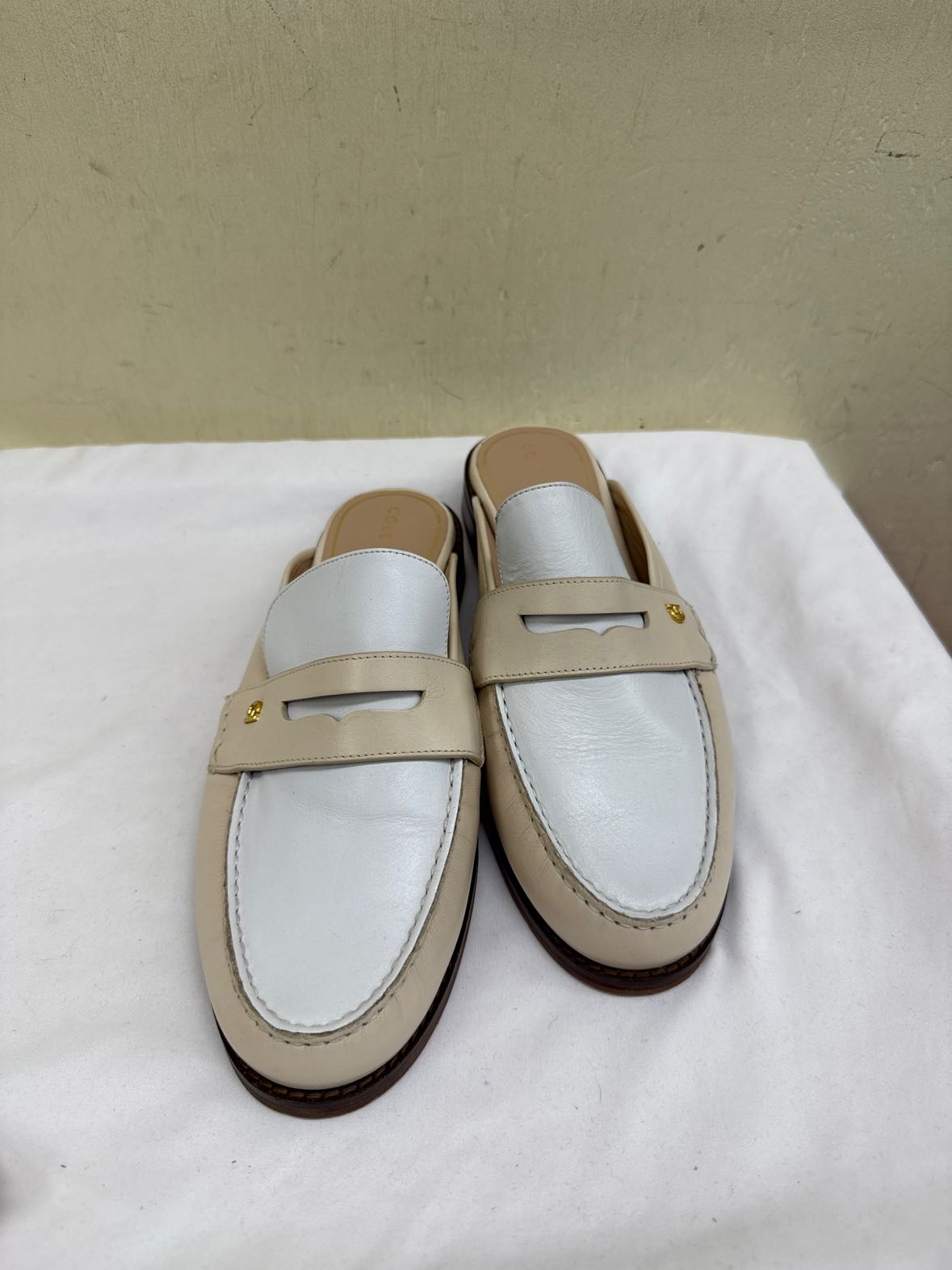 Cole Haan Women's Size 10 White Flats Shoes