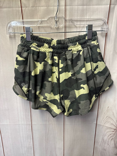 Lululemon Women's Size 4 Camo Active Shorts
