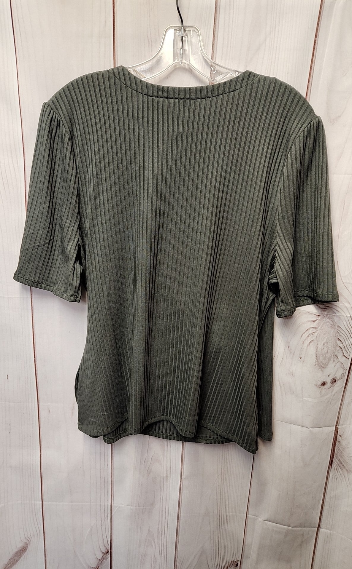 NWT Tahari Women's Size XL Green Short Sleeve Top