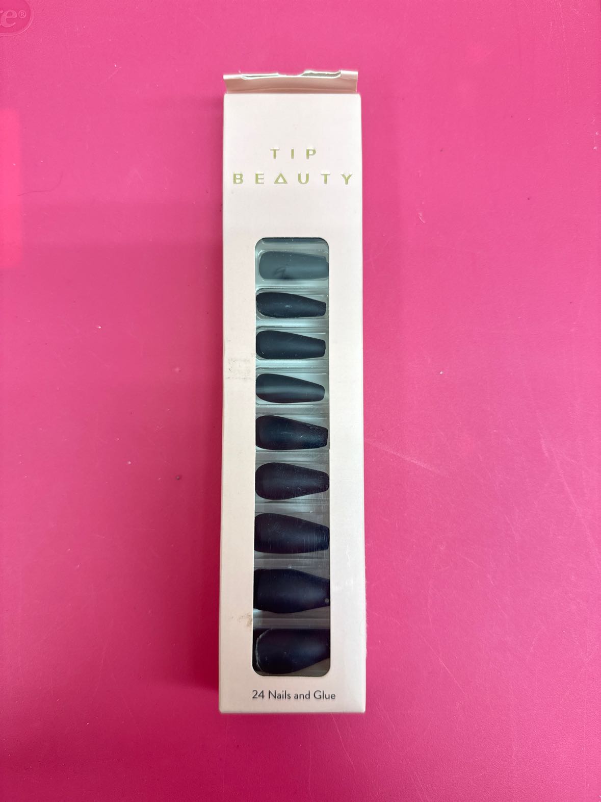 NIB Tip Beauty Black Press-on Nails Cosmetic