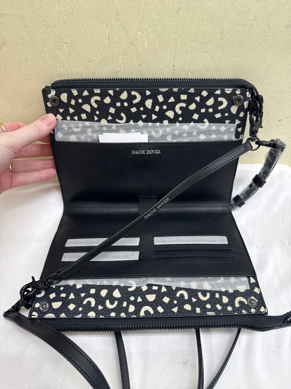 NWT Dagne Dover Essentials Clutch Wallet Black Purse Bag
