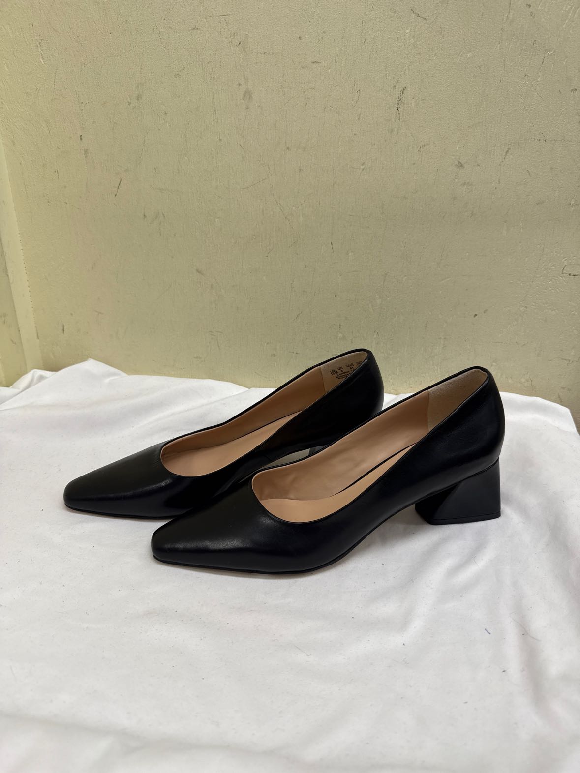 Franco Sarto Women's Size 10 Black Pumps Shoes