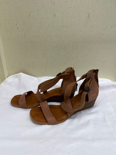 Lucky Brand Women's Size 8-1/2 Brown Sandals Shoes