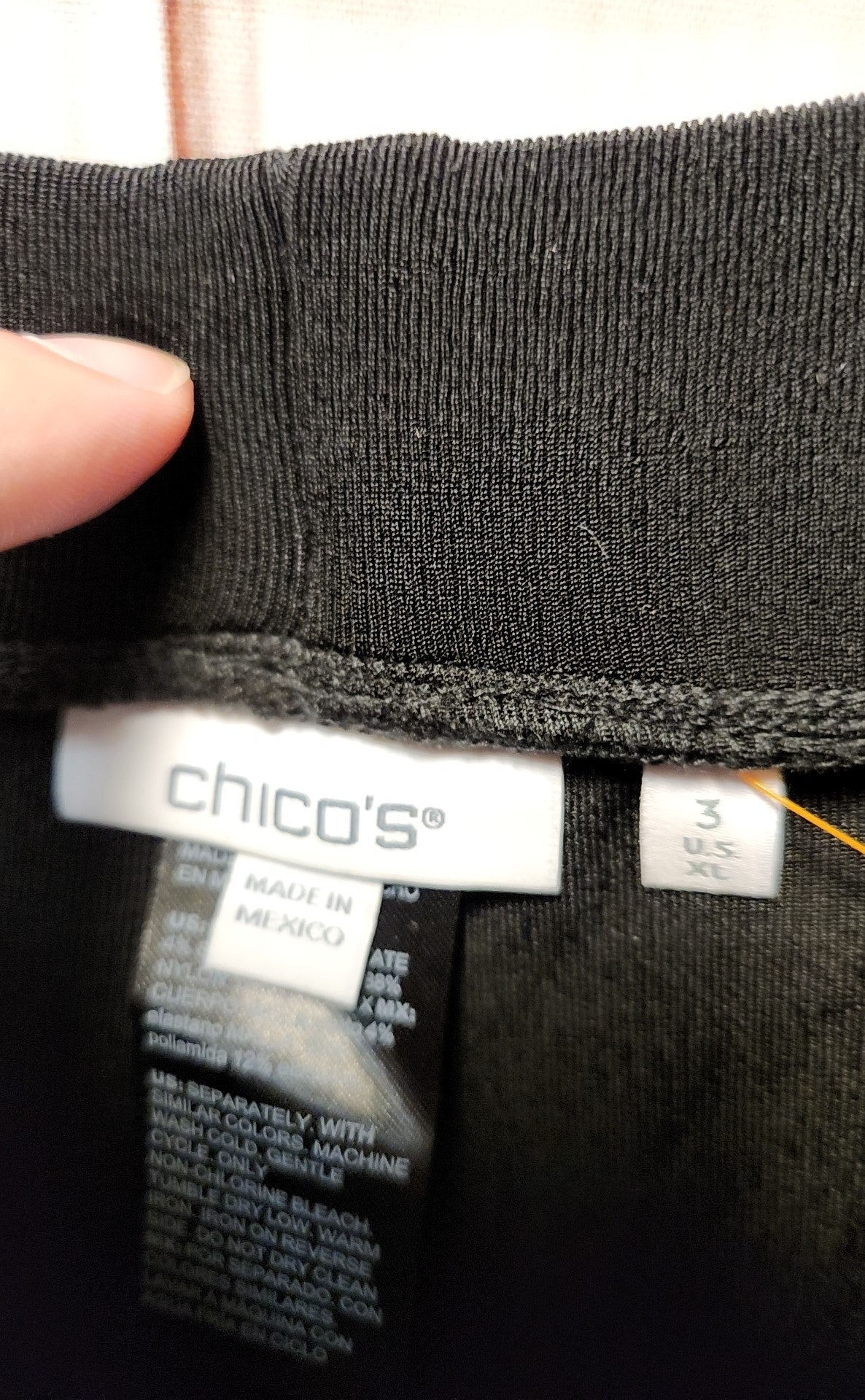Chico's Women's Size 3 = US XL Black Pants