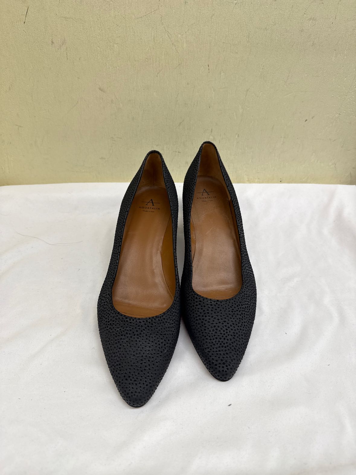 Aquatalia Women's Size 9 Black Pumps Shoes