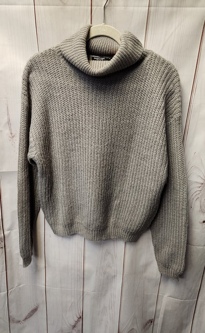 Nasty Gal Women's Size M Gray Sweater