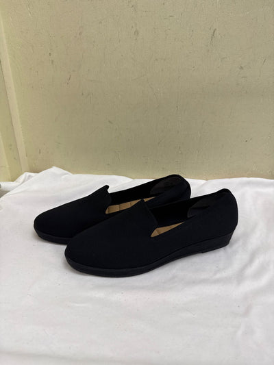 Me Too Women's Size 10 Black Flats Shoes
