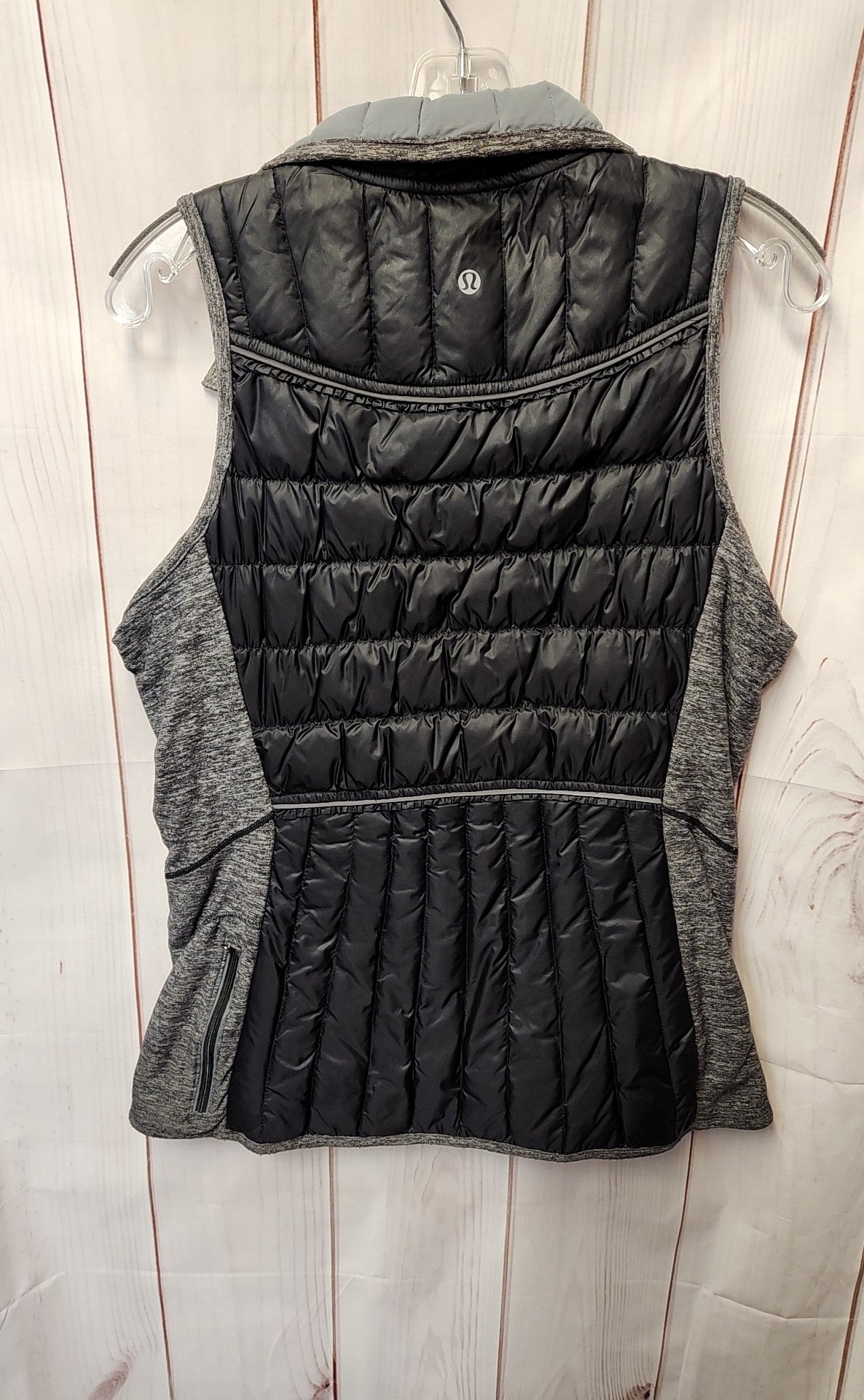 Lululemon Women's Size 12 Gray Vest