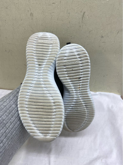 Skechers Women's Size 6 Black Sneakers Shoes